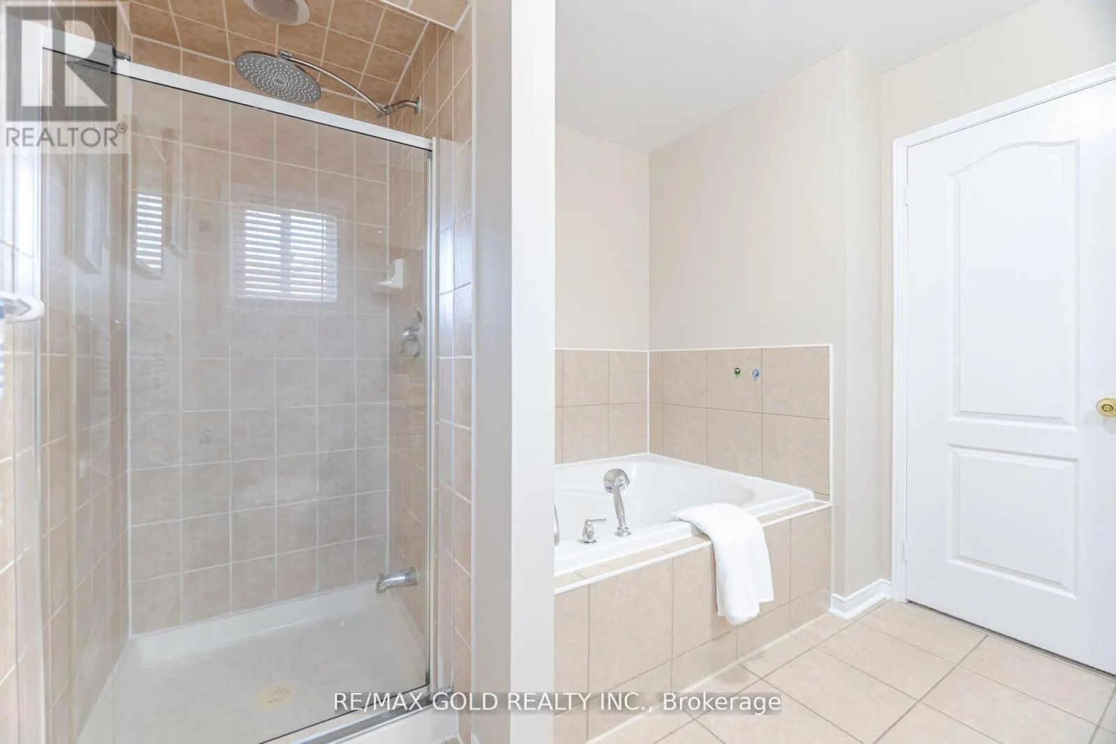 26 BUSHMILL CIRCLE