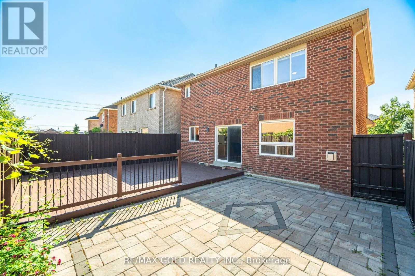 26 BUSHMILL CIRCLE
