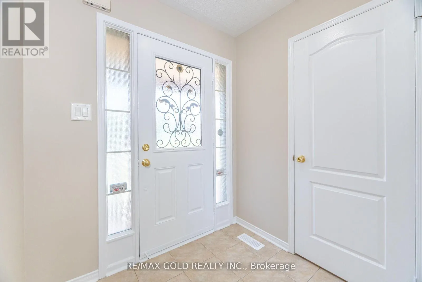 26 BUSHMILL CIRCLE