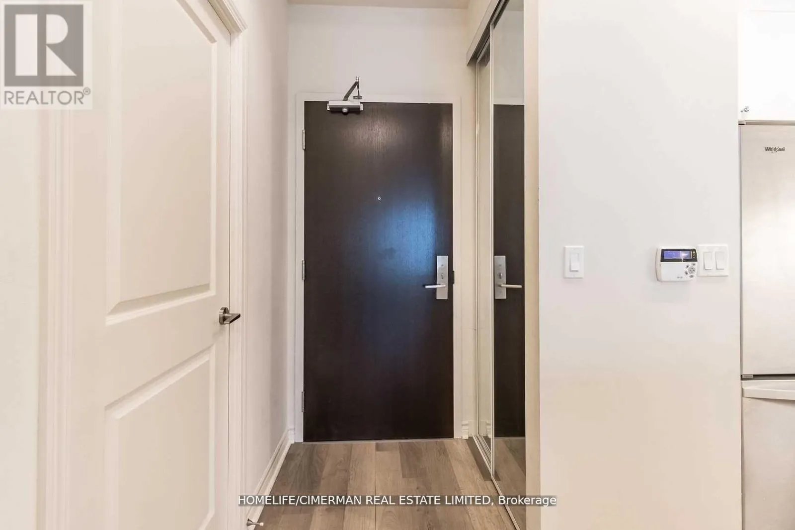 1703 - 39 ANNIE CRAIG DRIVE