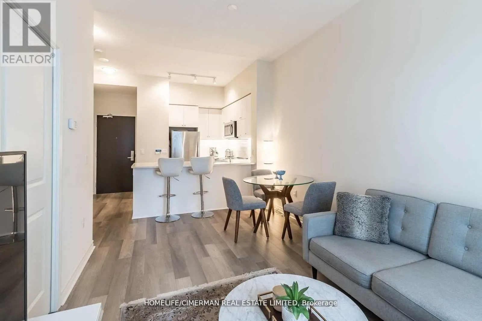 1703 - 39 ANNIE CRAIG DRIVE