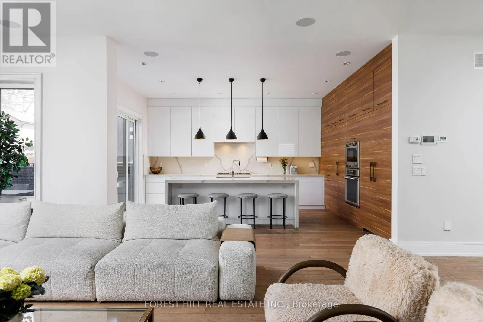 8 NORA ROAD