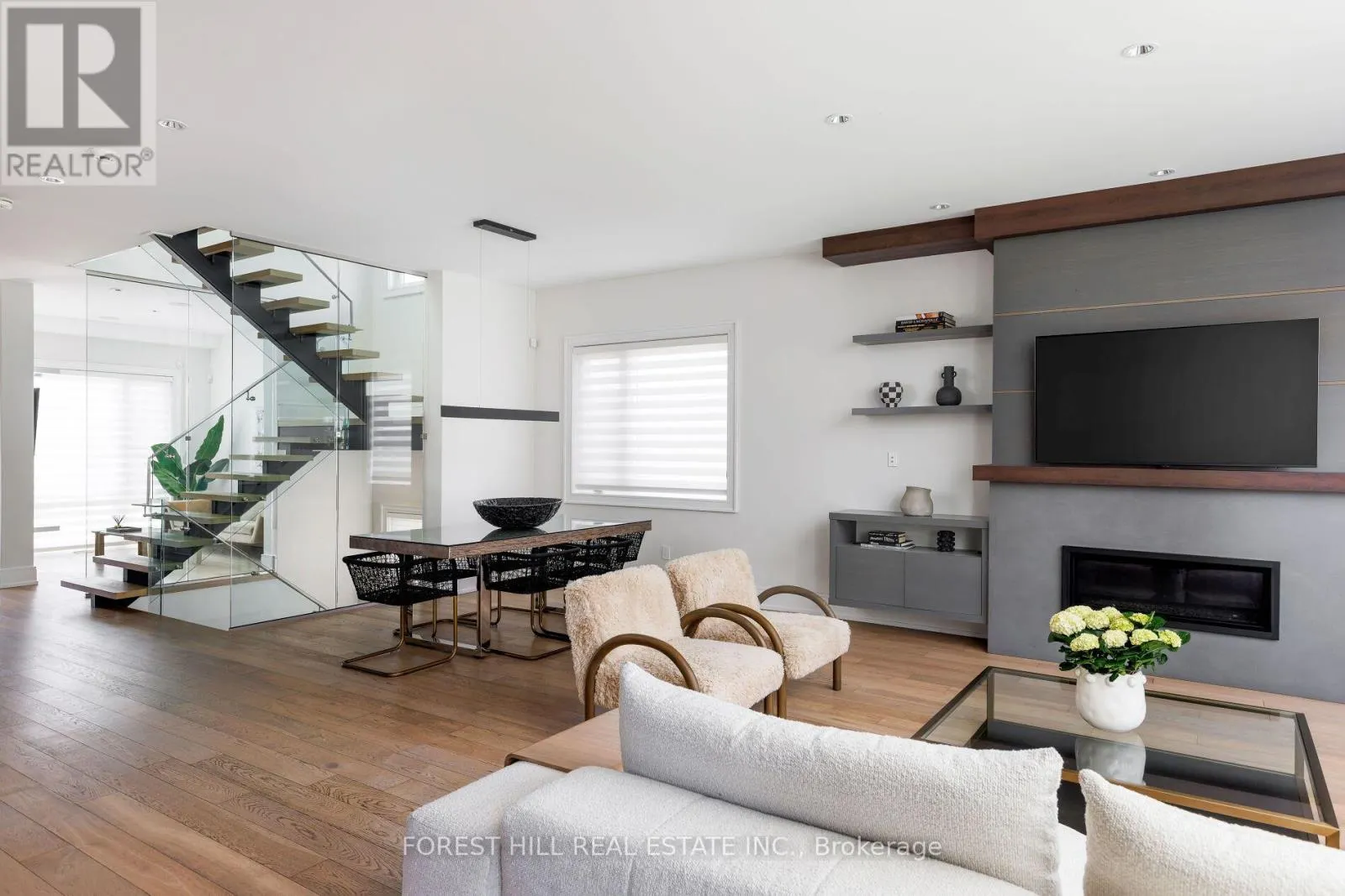 8 NORA ROAD