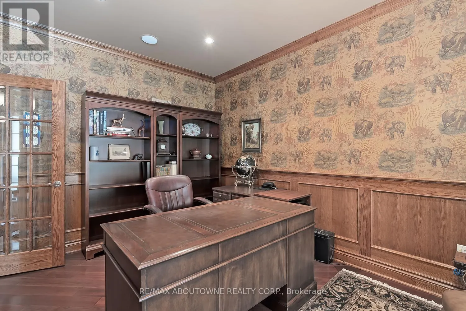 2375 RAVINE GATE