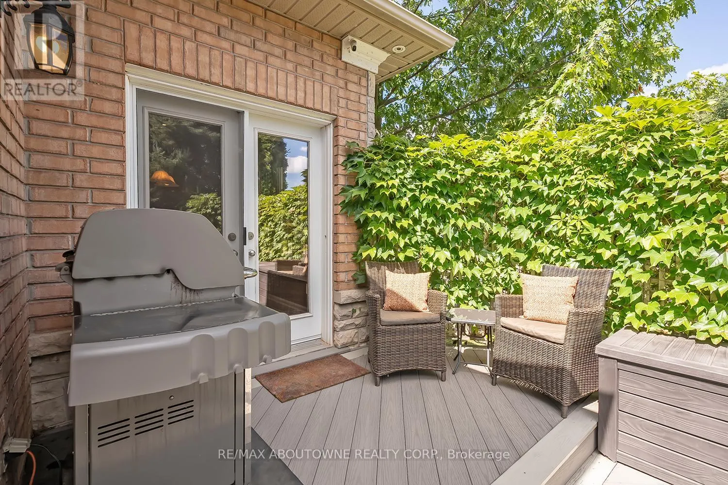 2375 RAVINE GATE