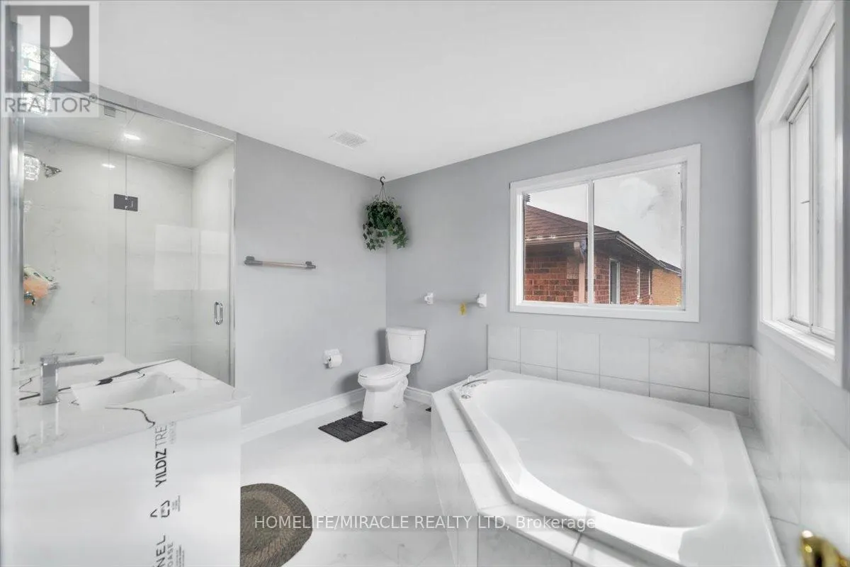 4 PEPPERTREE CRESCENT