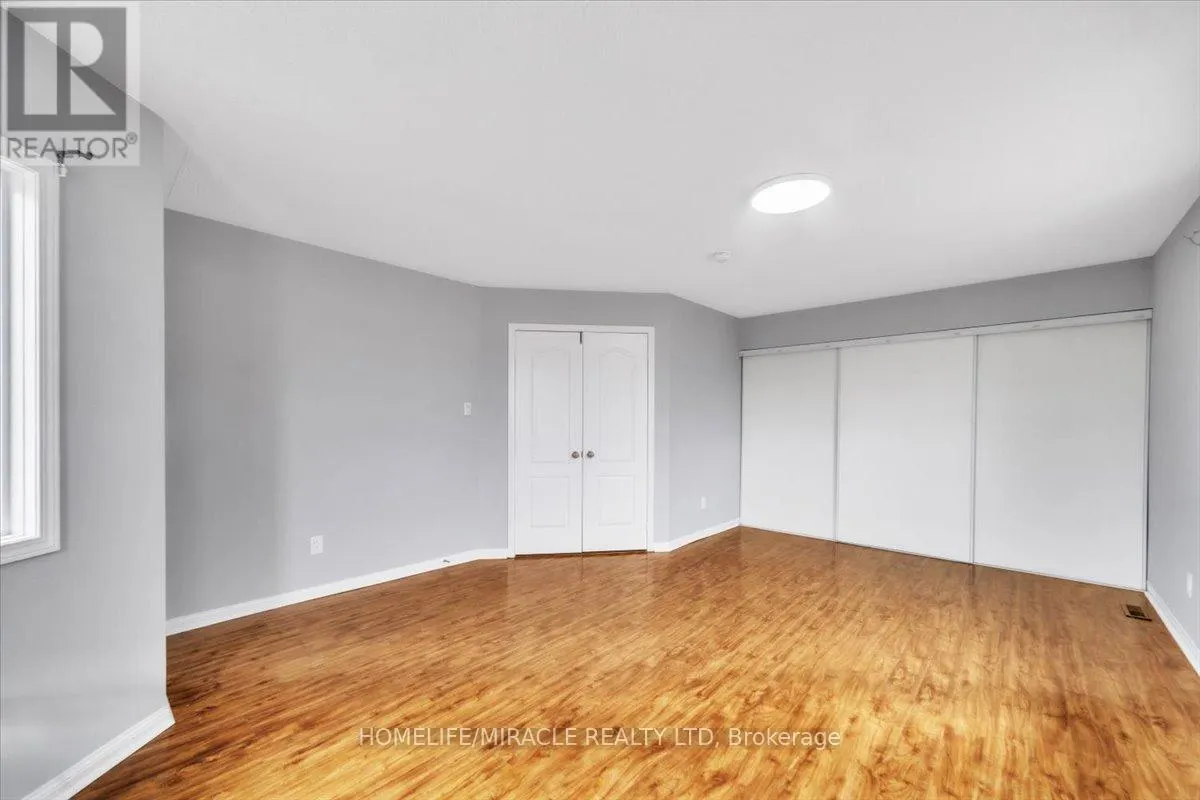 4 PEPPERTREE CRESCENT