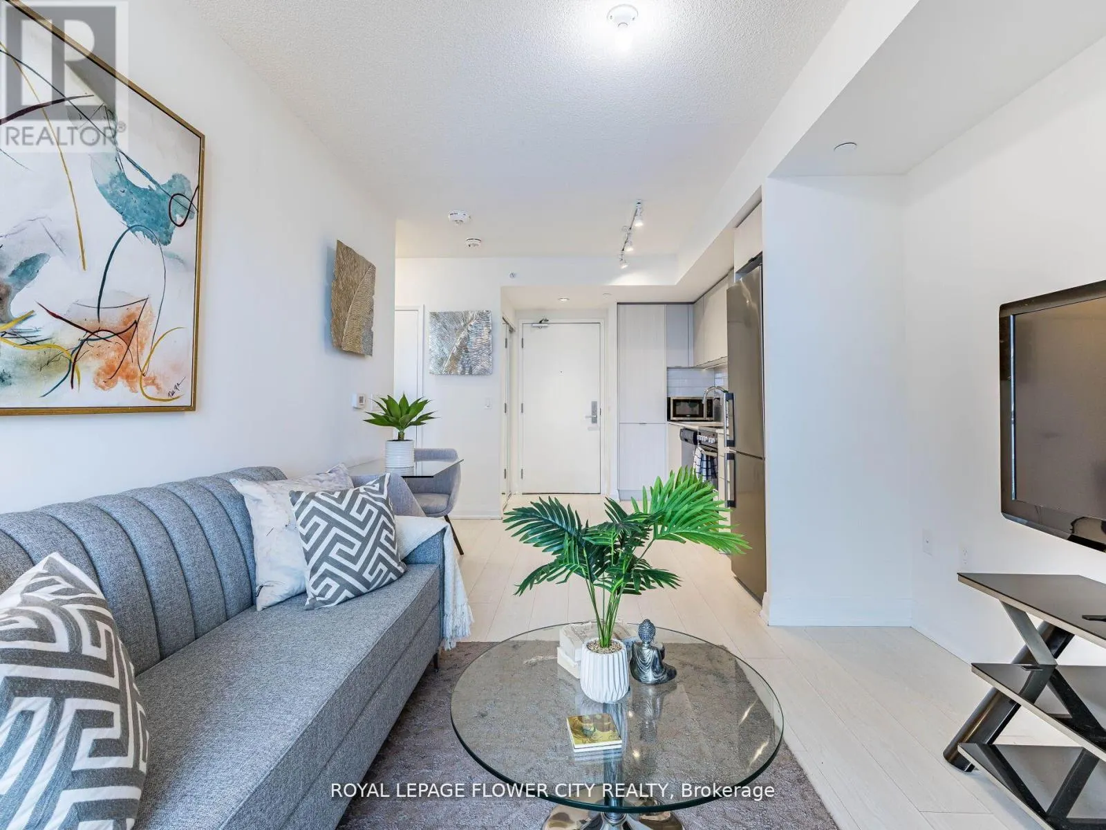 2804 - 30 GIBBS ROAD