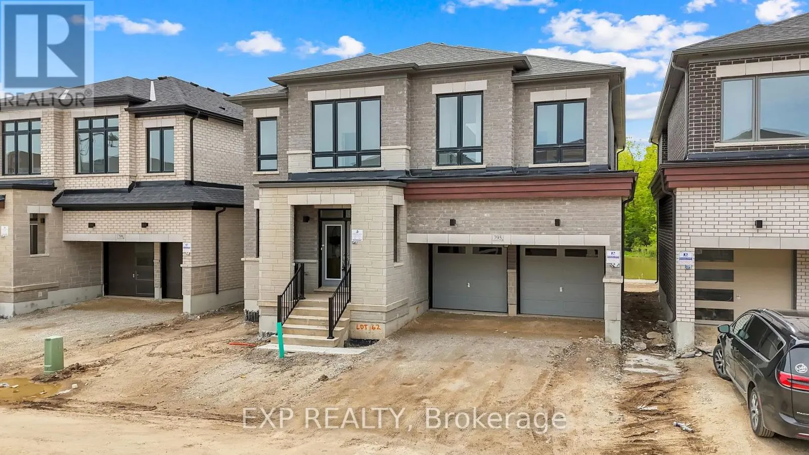 795 APPLE TERRACE
