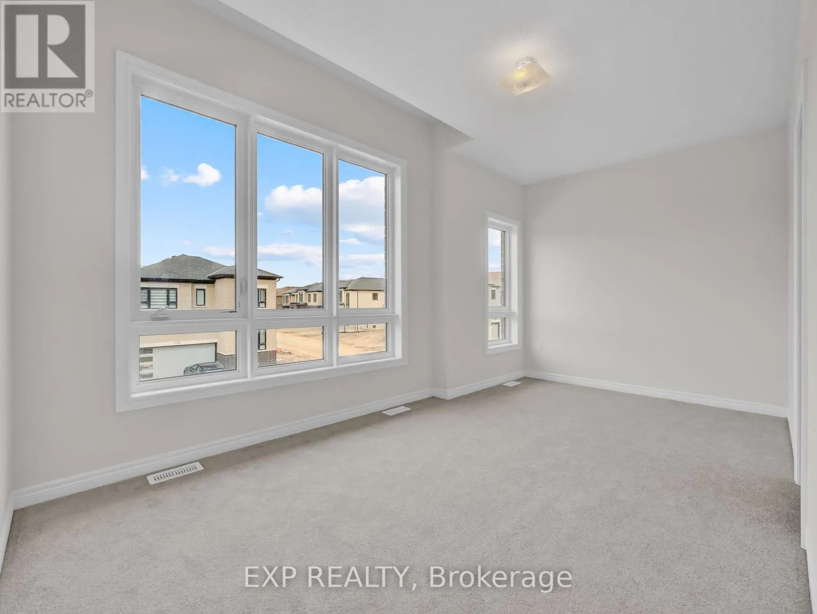 795 APPLE TERRACE