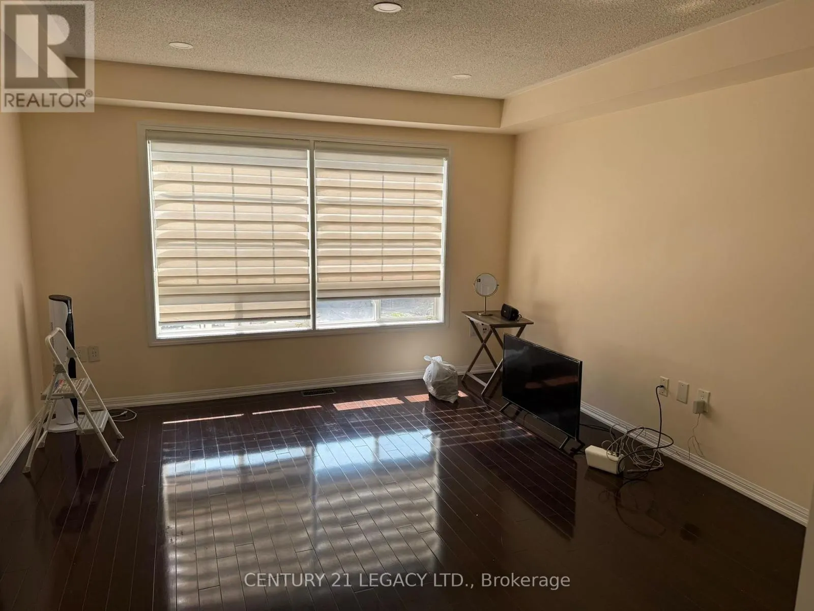 190 OWLRIDGE DRIVE