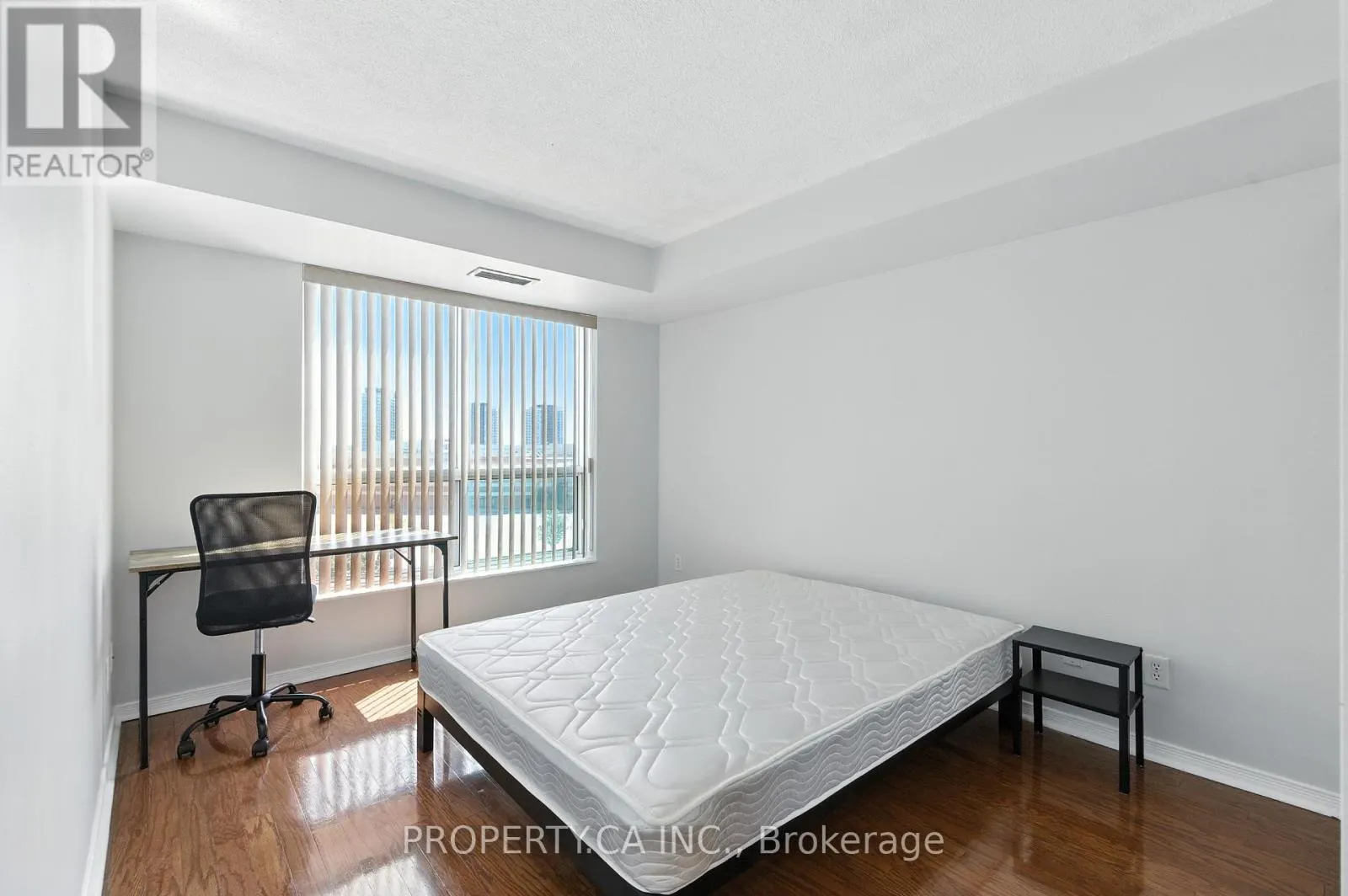 607 - 2585 ERIN CENTRE BOULEVARD