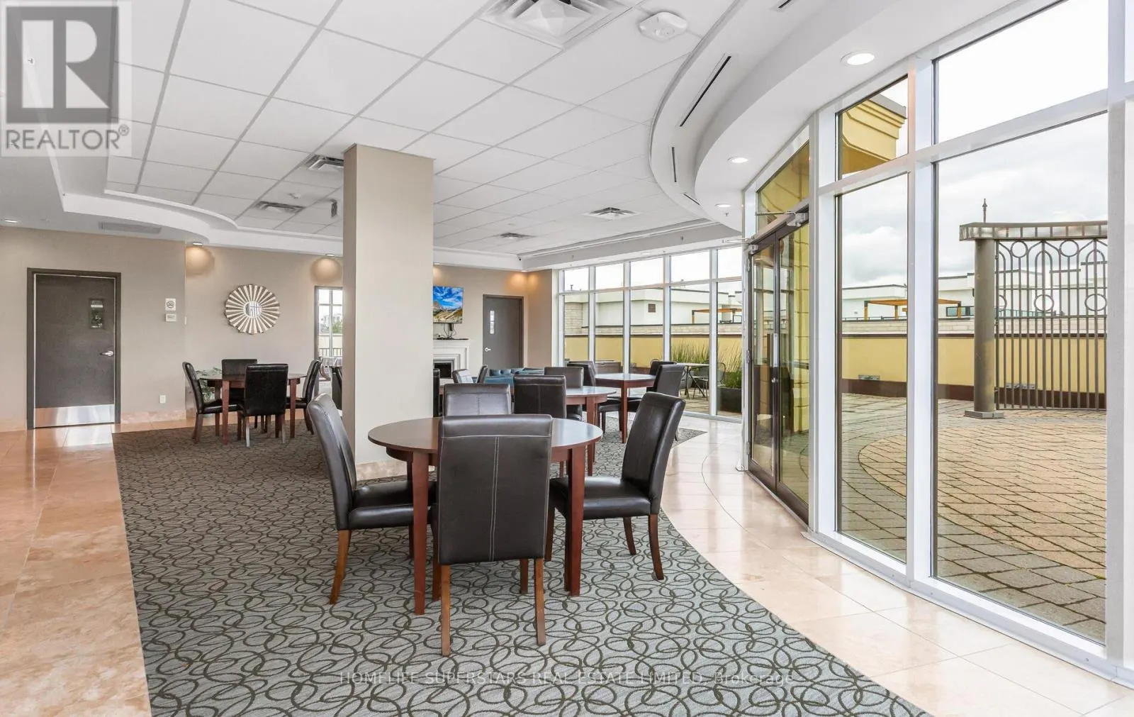 302 - 205 LAKESHORE ROAD W
