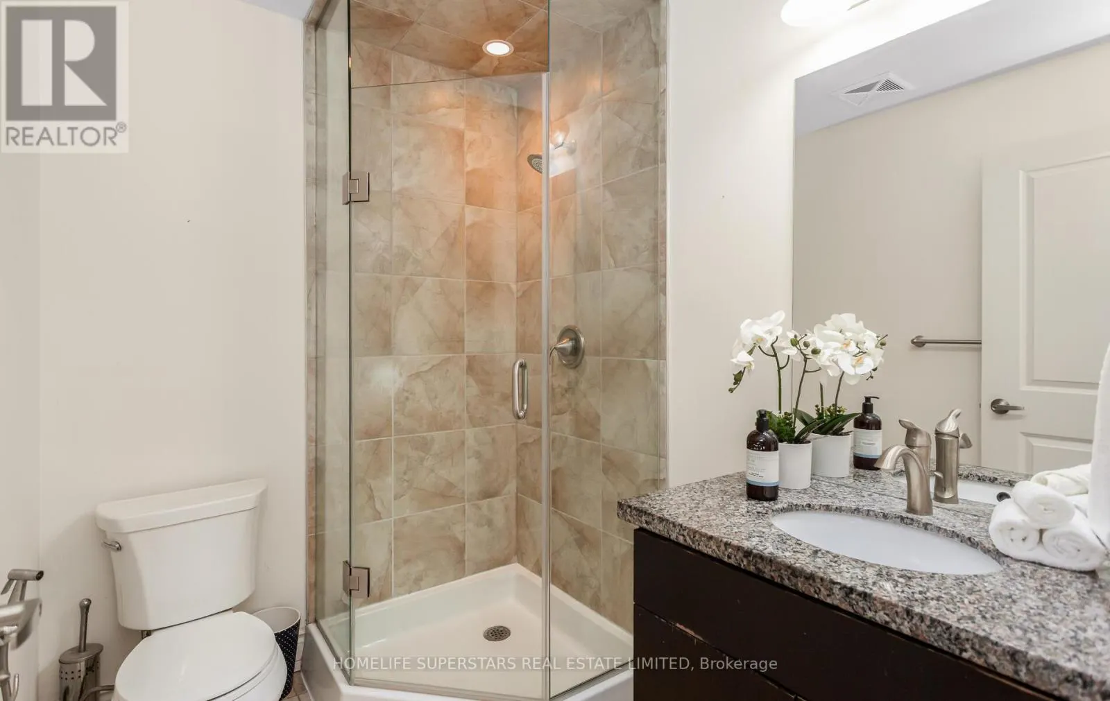 302 - 205 LAKESHORE ROAD W