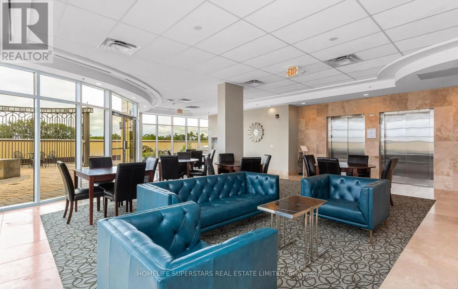 302 - 205 LAKESHORE ROAD W