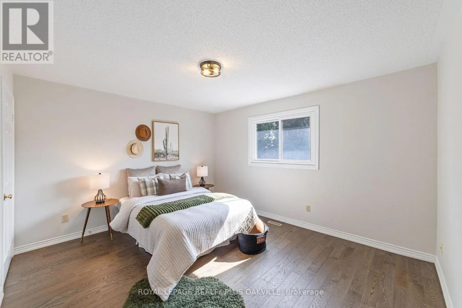 1298 HILTON LANE