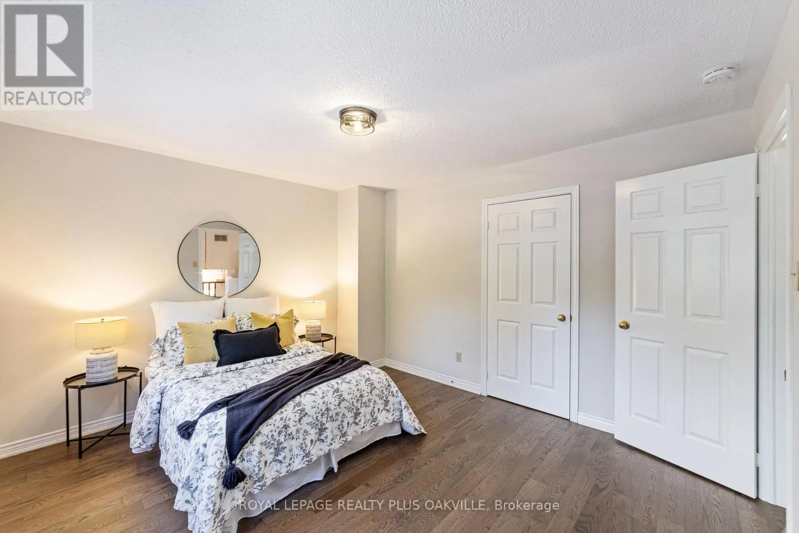 1298 HILTON LANE
