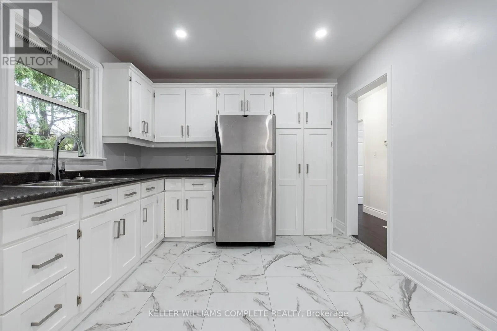 1392 ROYAL DRIVE