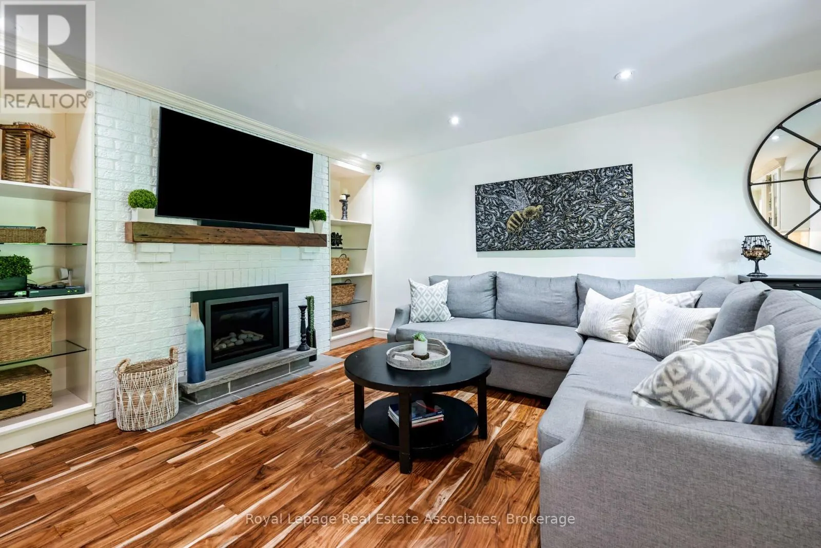 49 WILDWOOD ROAD