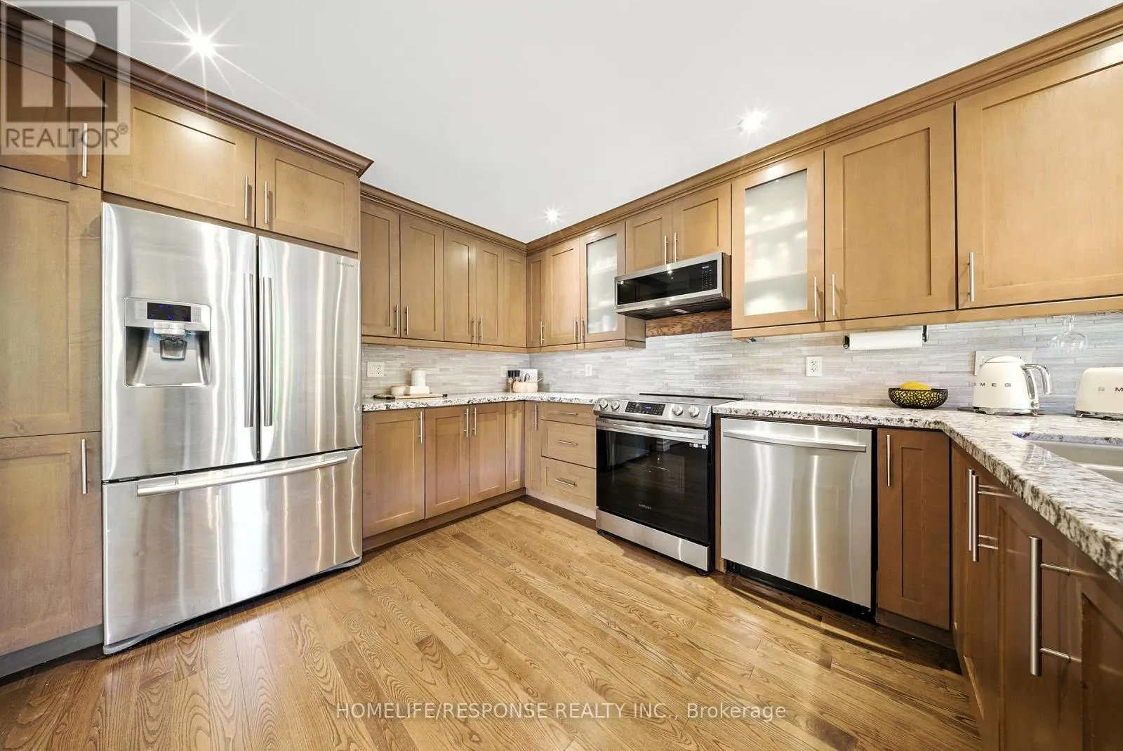 1464 JEFFERSON CRESCENT
