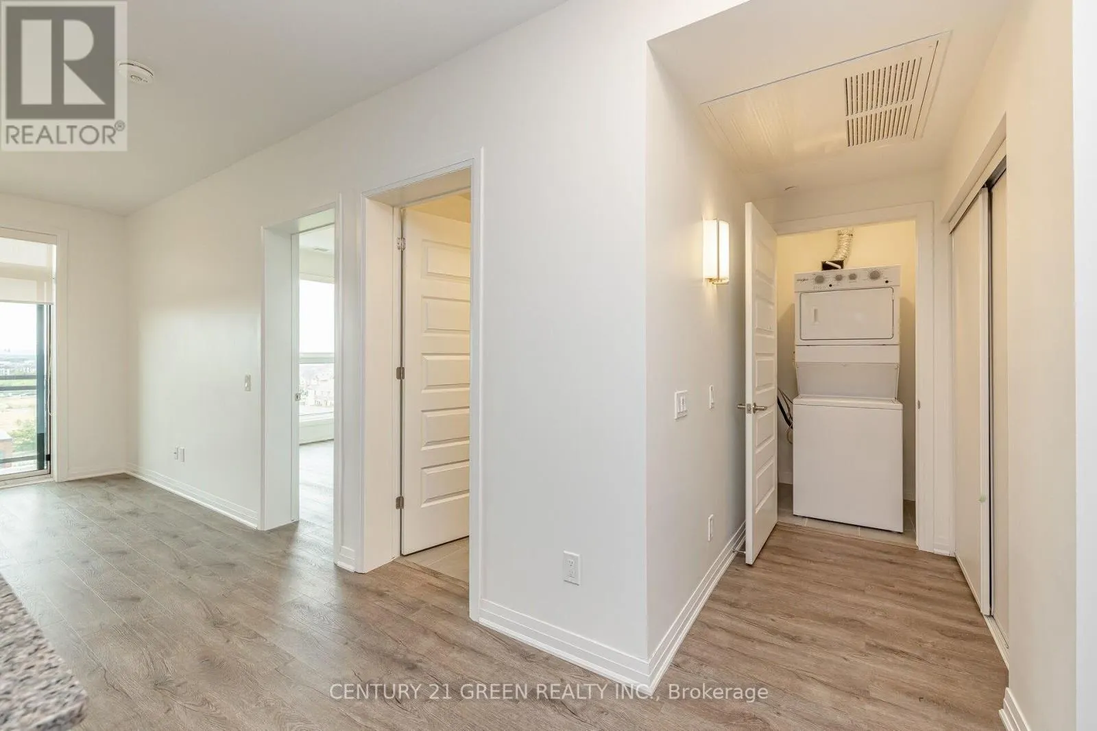 503 - 95 DUNDAS STREET W