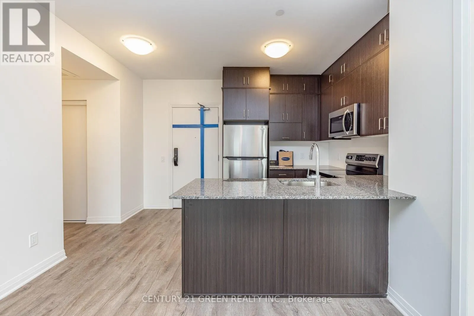 503 - 95 DUNDAS STREET W