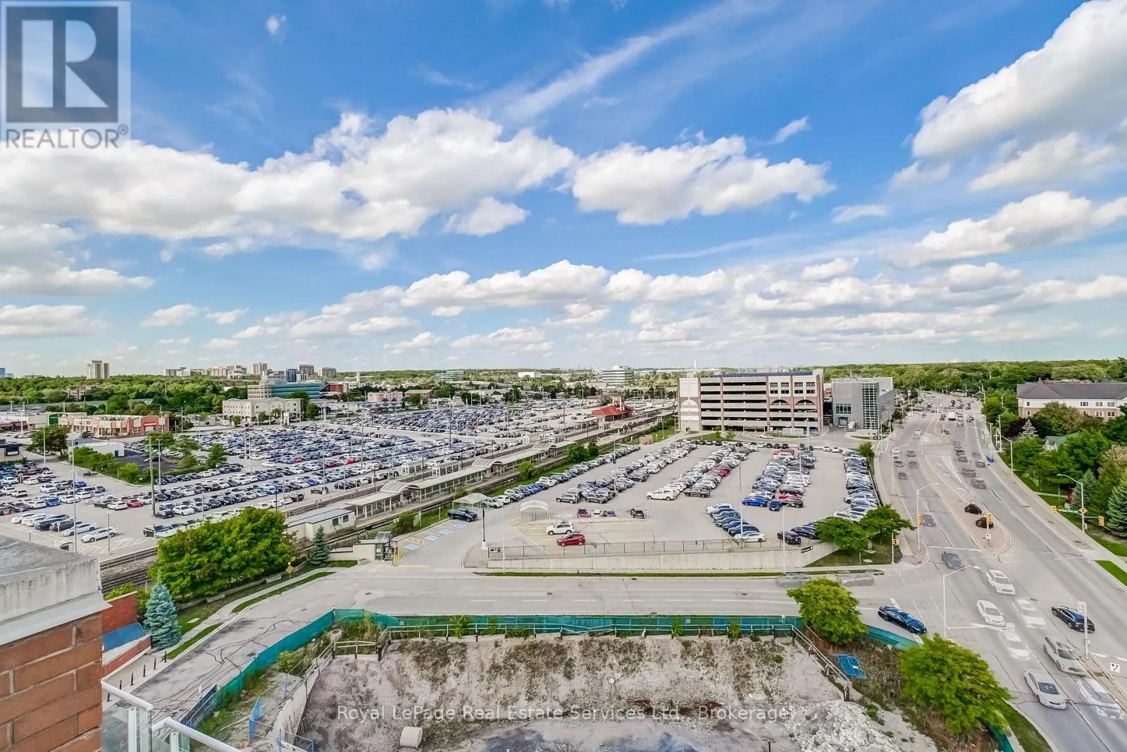PH1 - 60 OLD MILL ROAD, #PH1