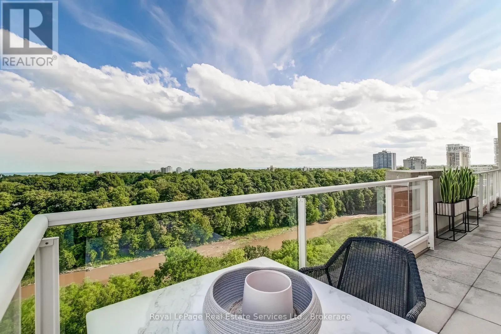 PH1 - 60 OLD MILL ROAD, #PH1