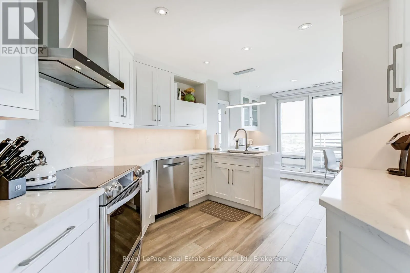 PH1 - 60 OLD MILL ROAD, #PH1