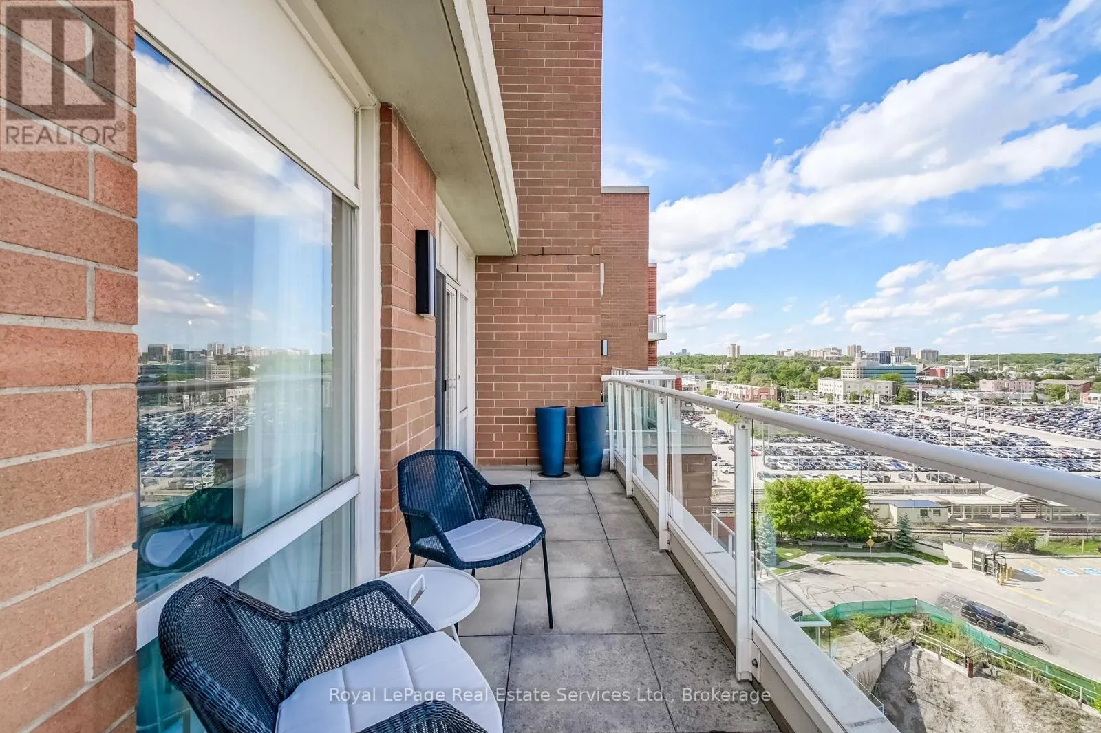 PH1 - 60 OLD MILL ROAD, #PH1