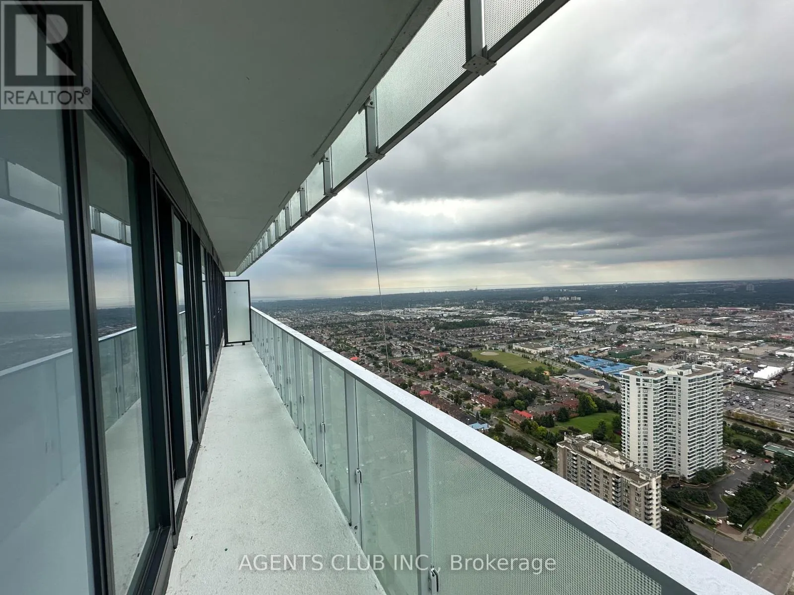 4510 - 3883 QUARTZ ROAD