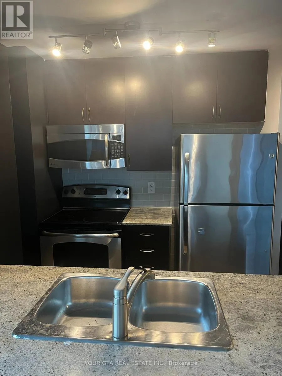 2913 - 223 WEBB DRIVE