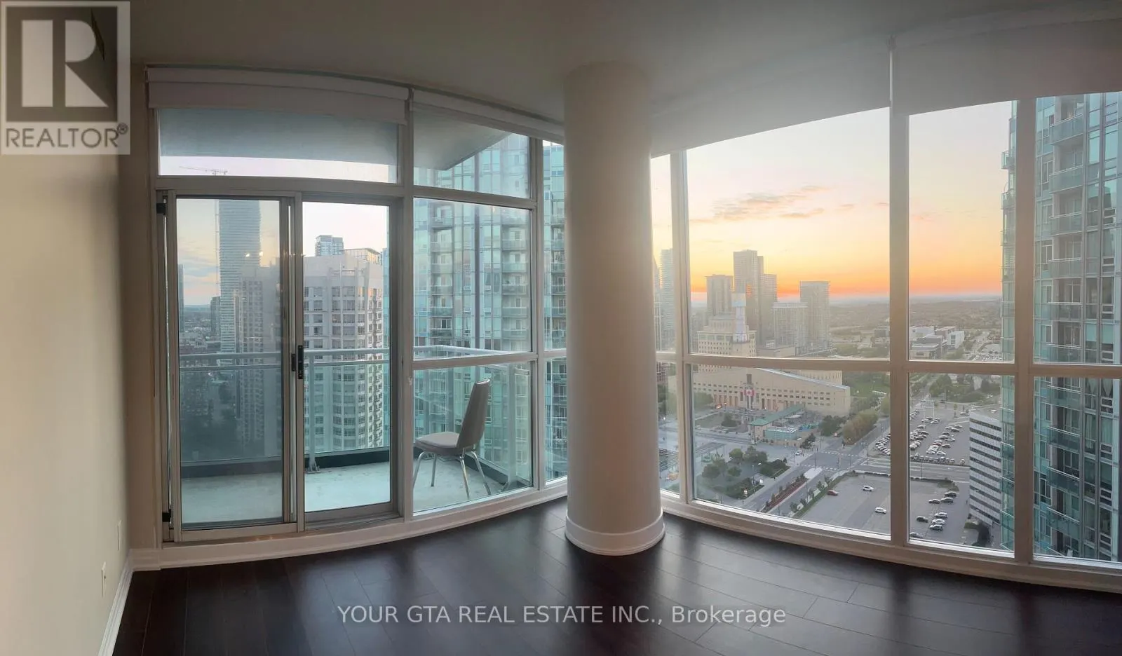 2913 - 223 WEBB DRIVE