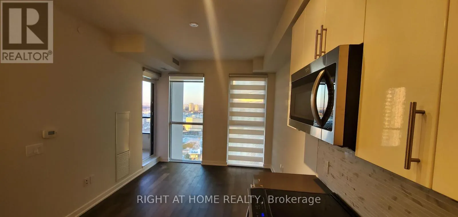 2205 - 4085 PARKSIDE VILLAGE DRIVE