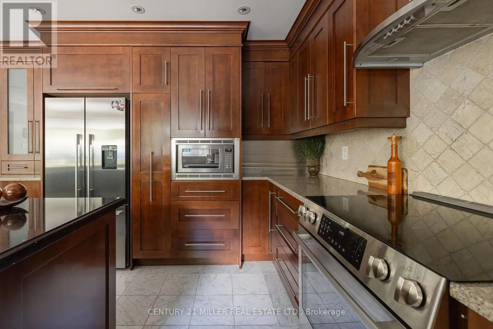 1213 BOWMAN DRIVE