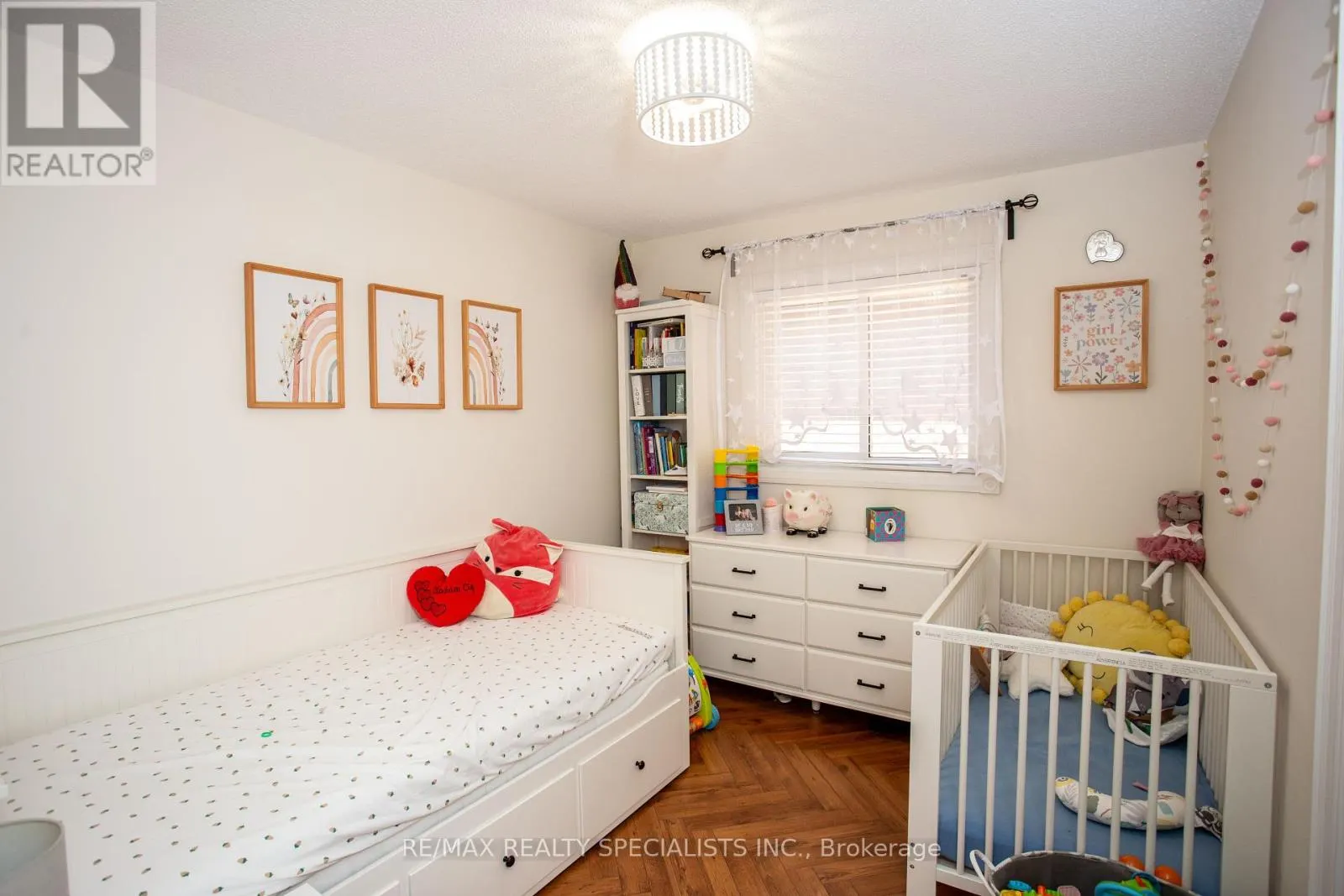 4386 CURIA CRESCENT