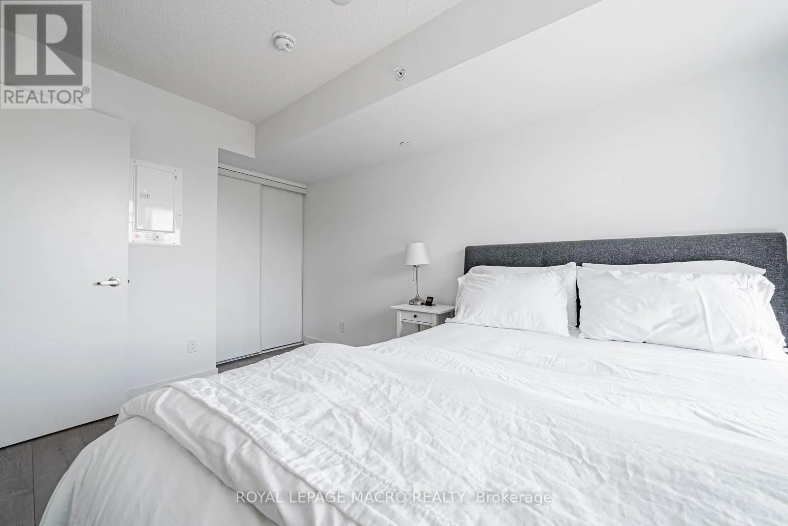 B419 - 1119 COOKE BOULEVARD