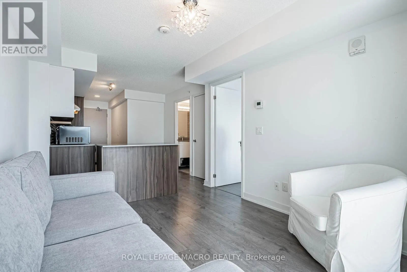 B419 - 1119 COOKE BOULEVARD