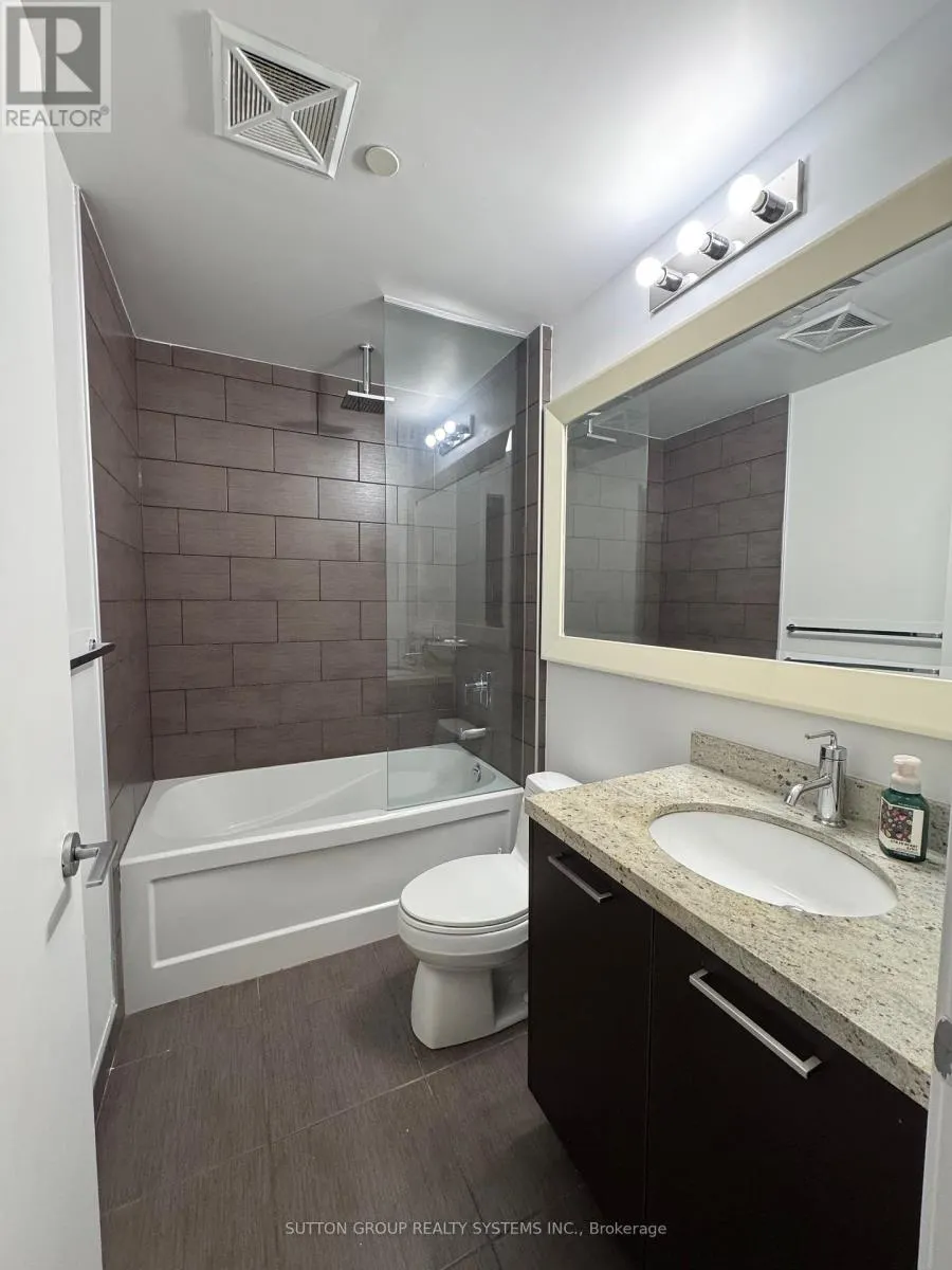1807 - 88 PARK LAWN ROAD