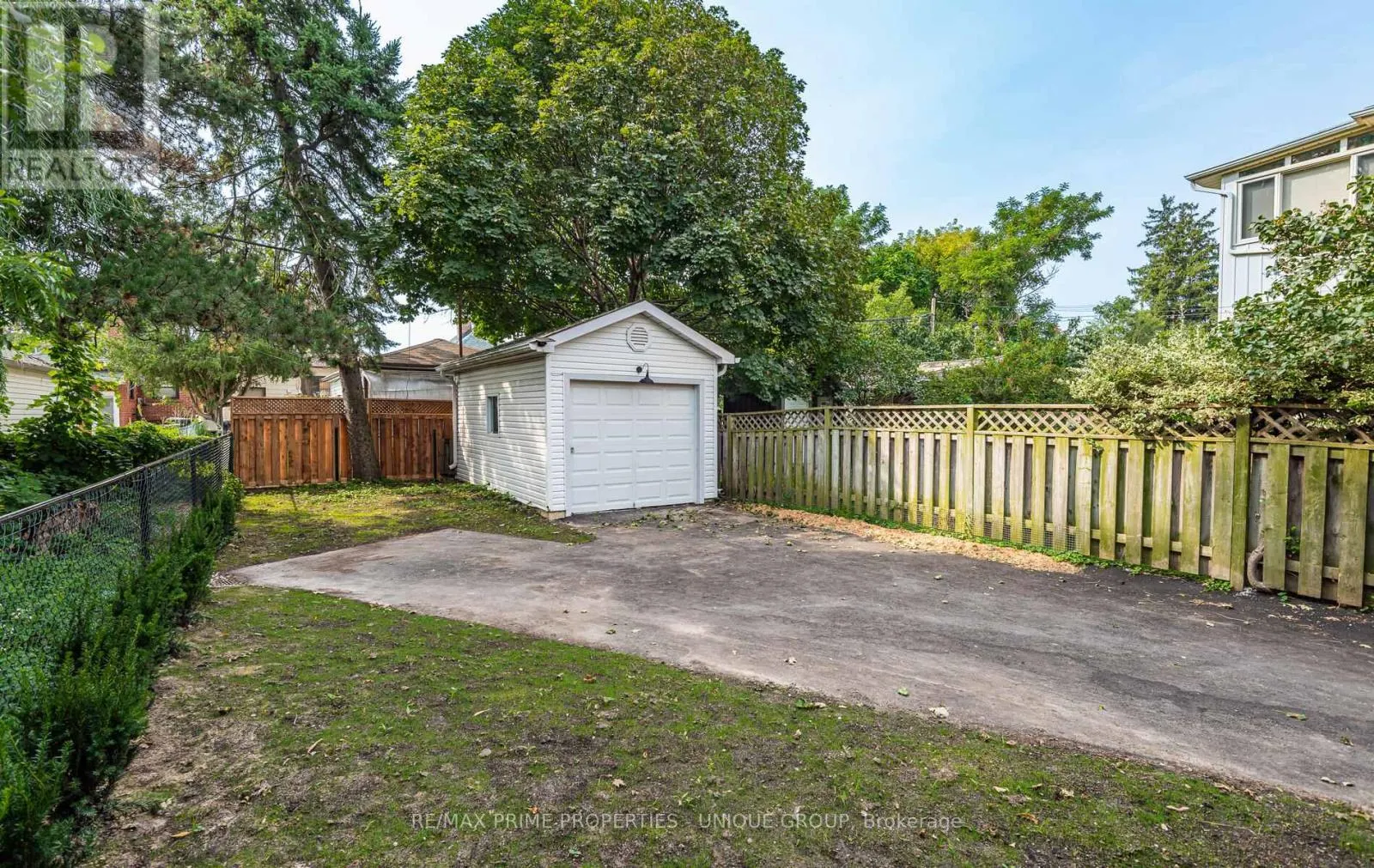 2 - 45 ASTORIA AVENUE