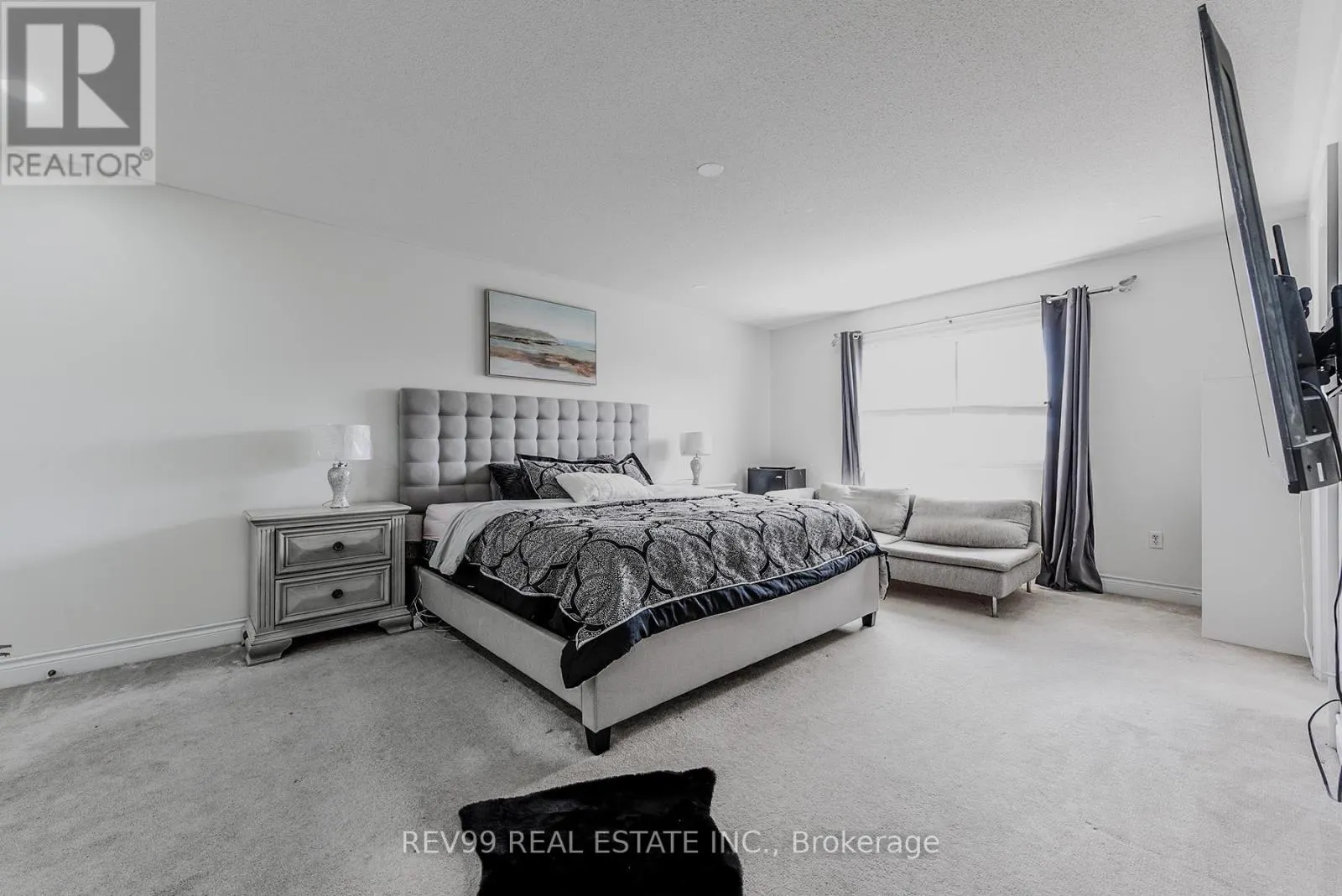 39 BONISTEL CRESCENT