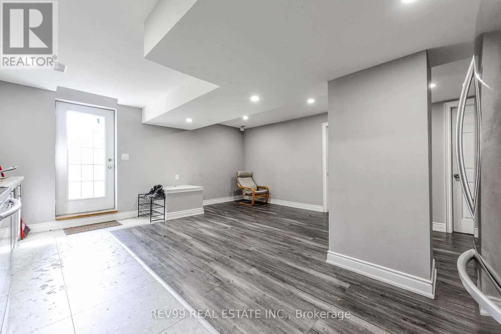 39 BONISTEL CRESCENT
