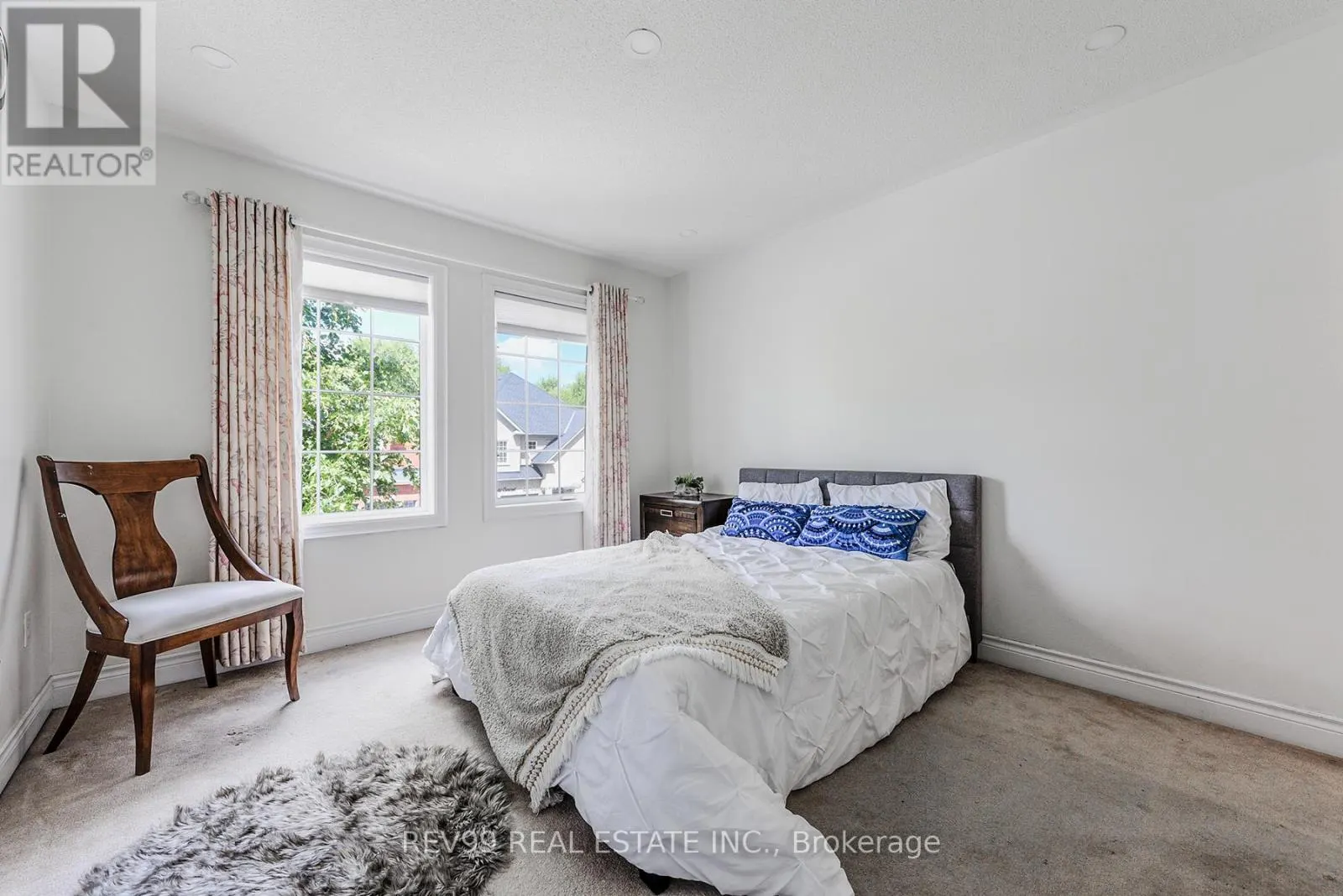 39 BONISTEL CRESCENT