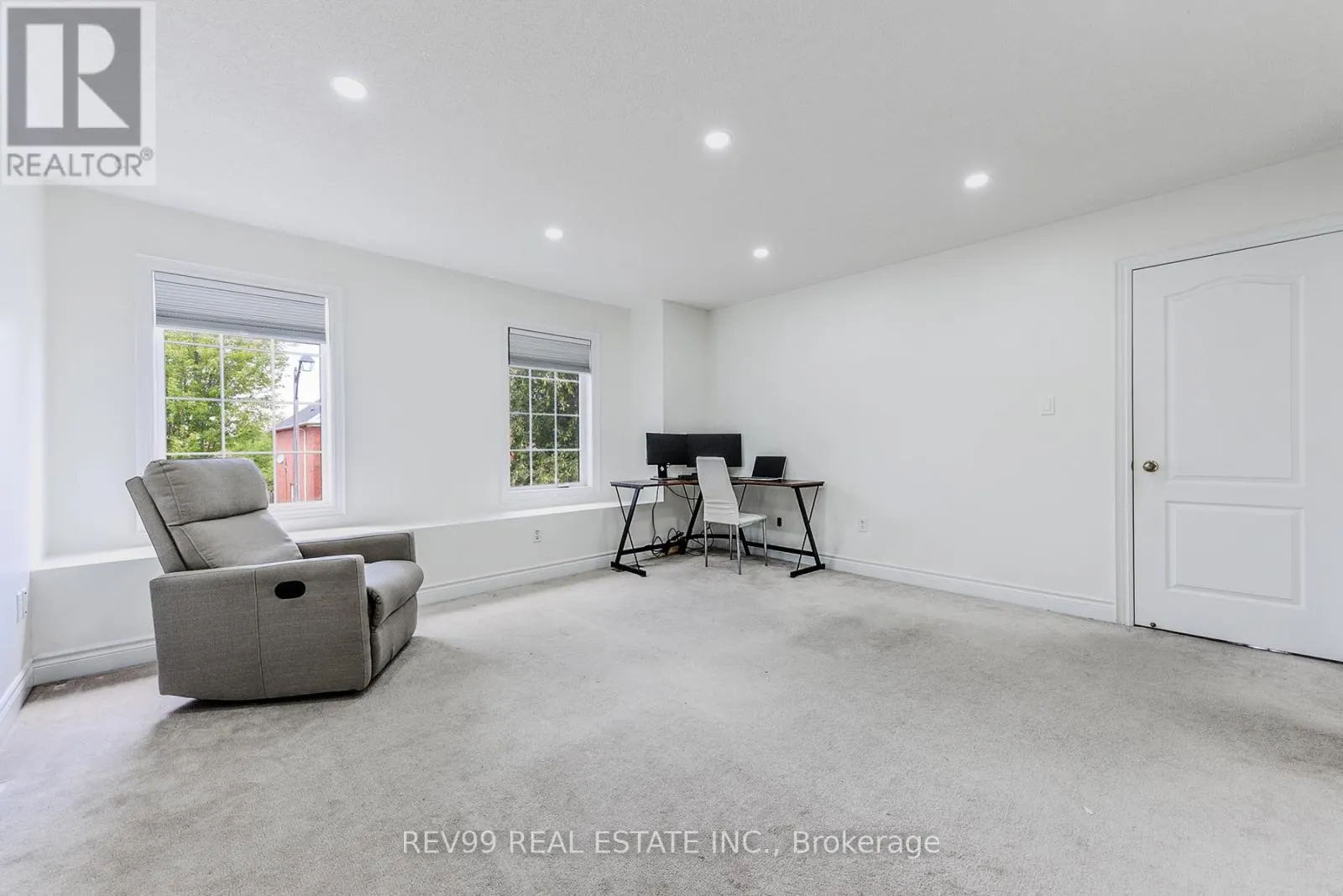 39 BONISTEL CRESCENT