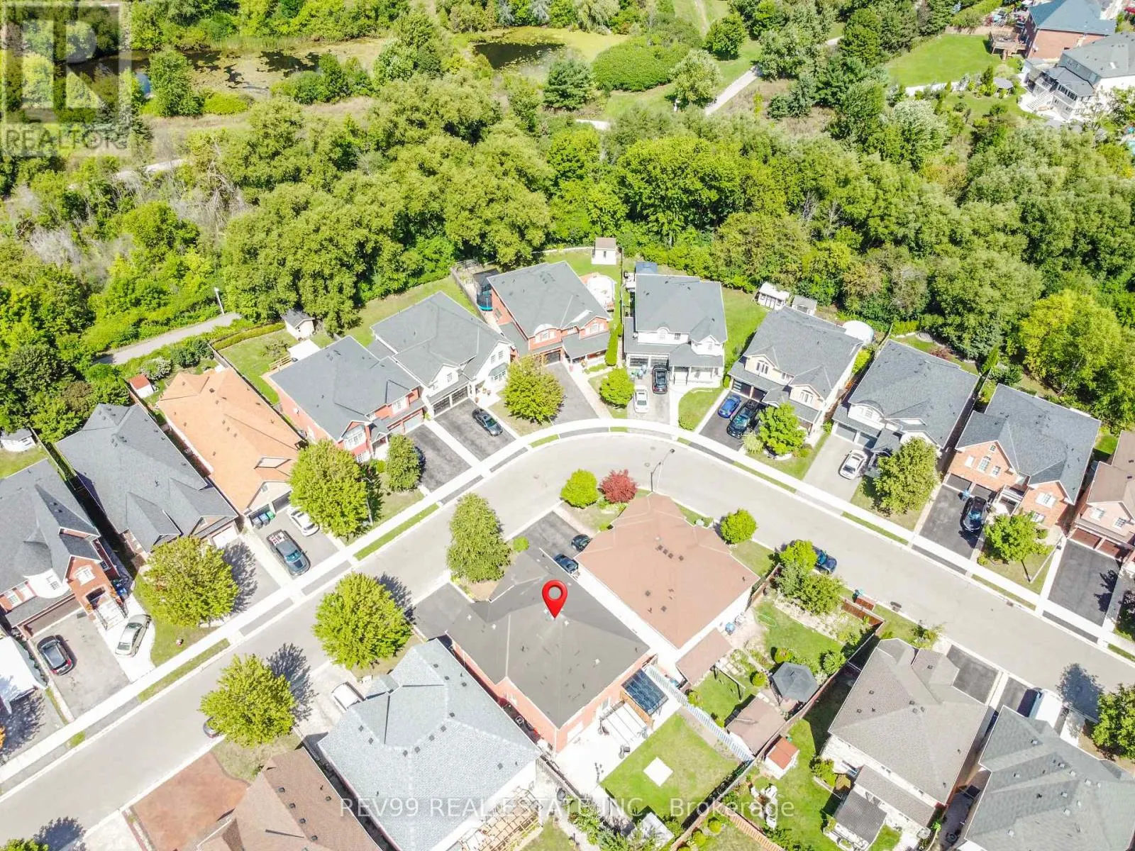 39 BONISTEL CRESCENT