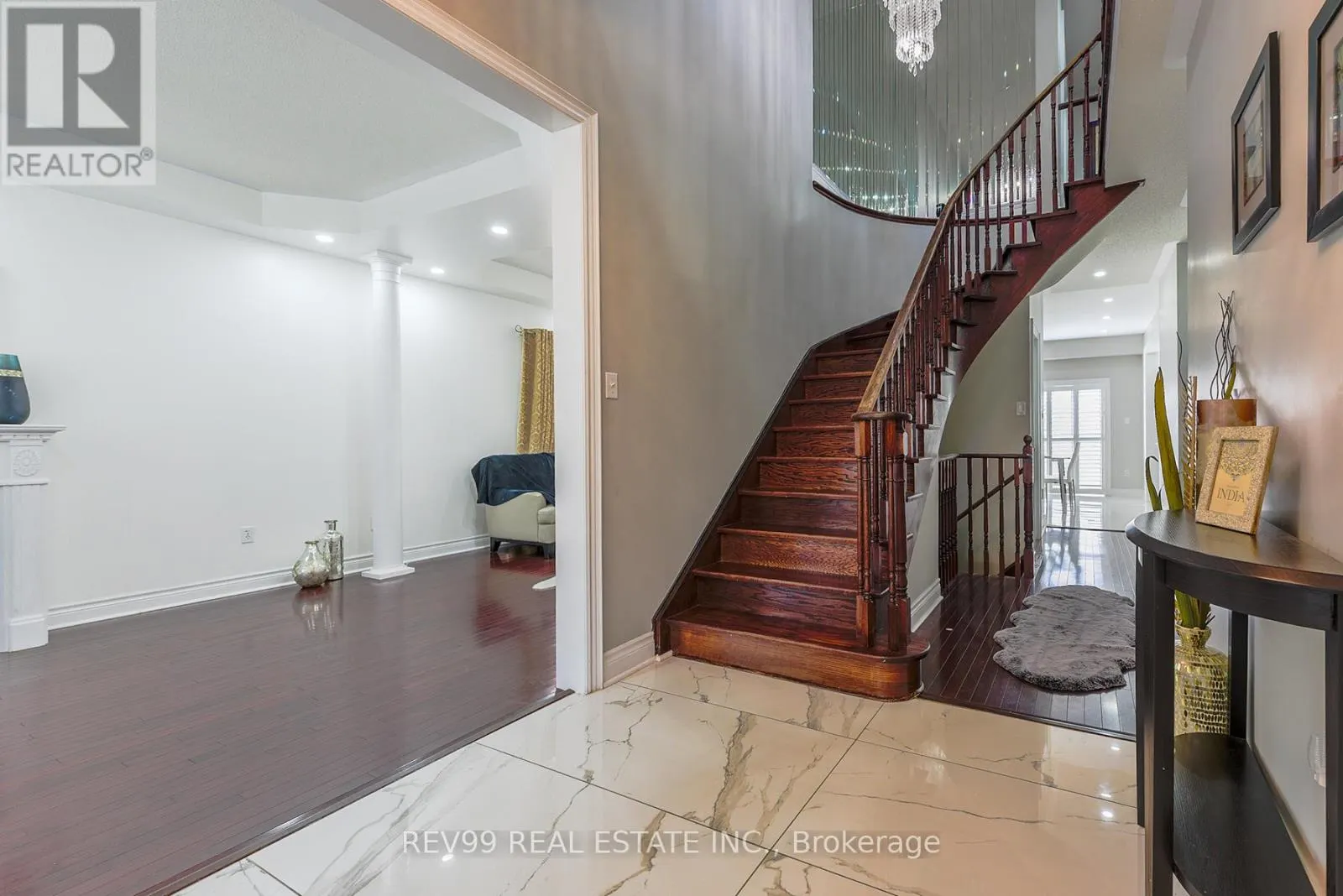 39 BONISTEL CRESCENT