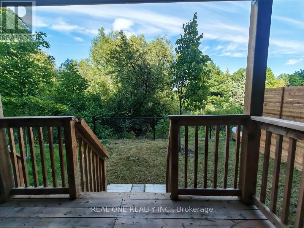 19 WOODSTREAM DRIVE