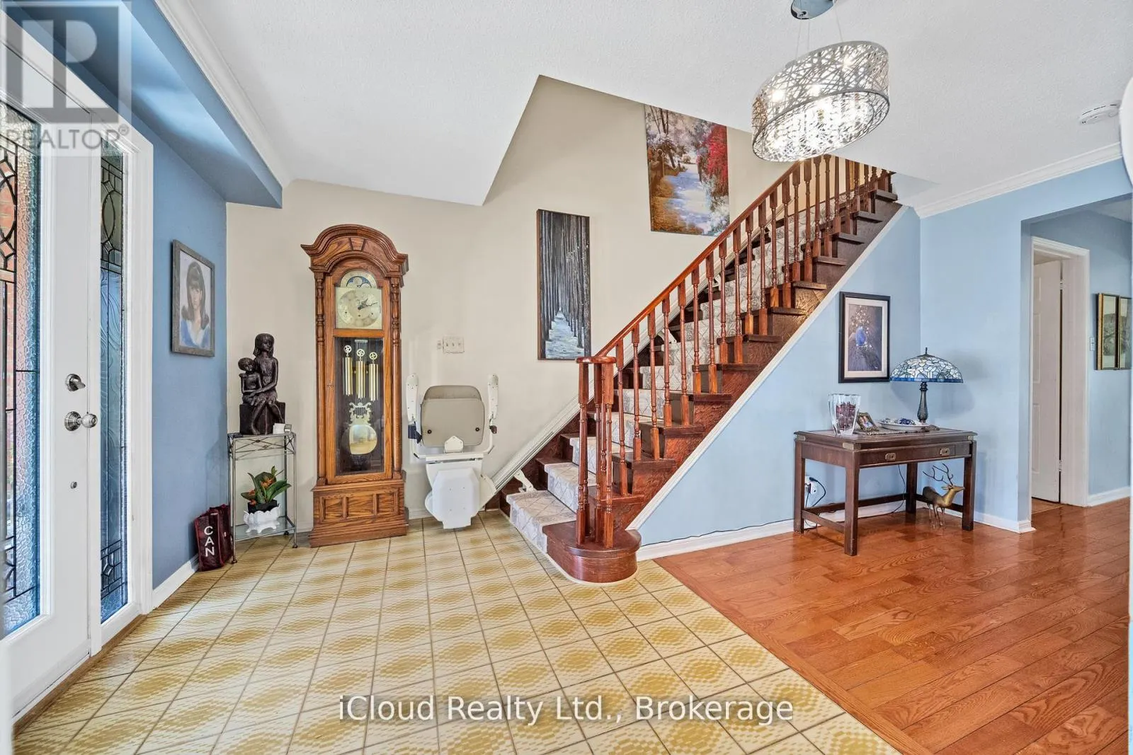 1 CARNFORTH DRIVE