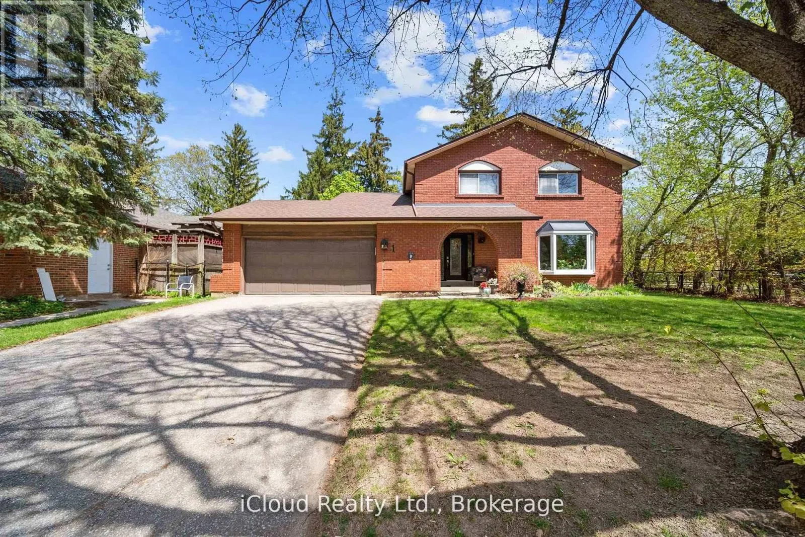 1 CARNFORTH DRIVE