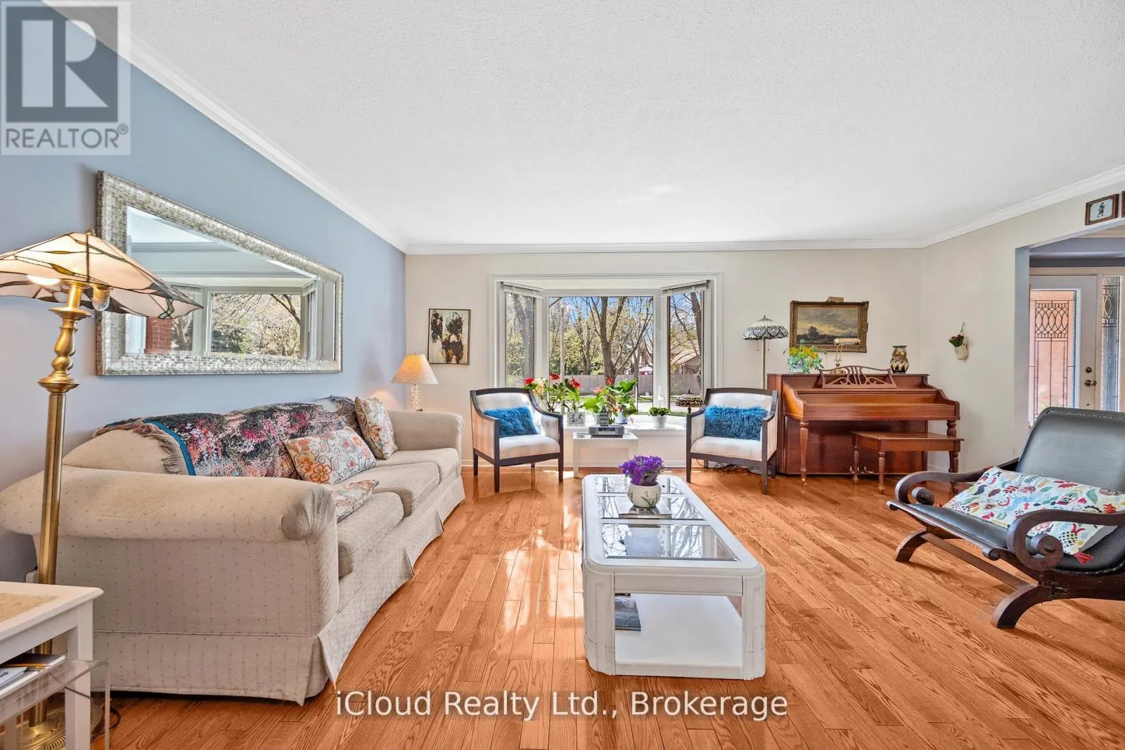1 CARNFORTH DRIVE